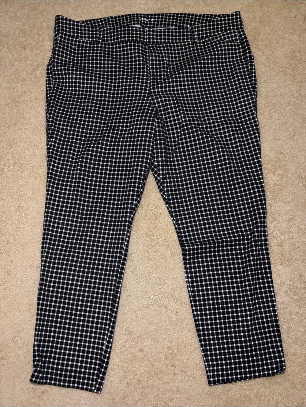 Old Navy Pixie Ankle Pants